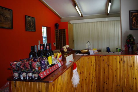 Copper City Motel - Accommodation Tasmania 6