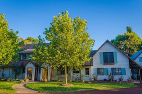 Sienna Lodge - Accommodation Tasmania 0