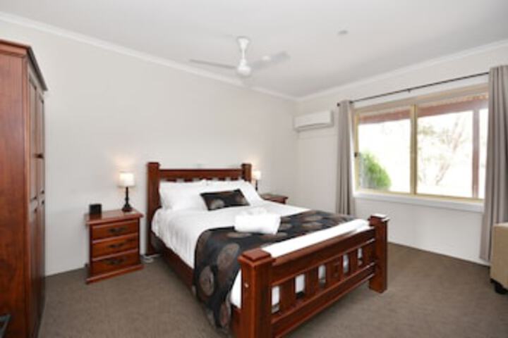 Powlett Plains VIC Accommodation Tasmania
