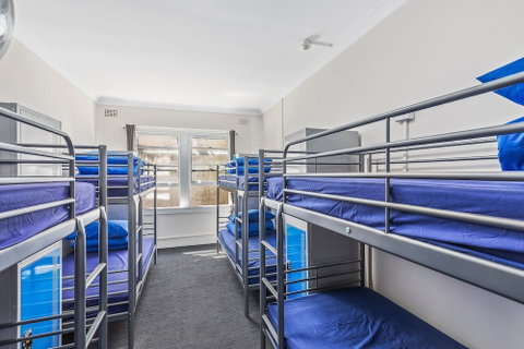 Ady's Place Backpackers - Accommodation Tasmania 4