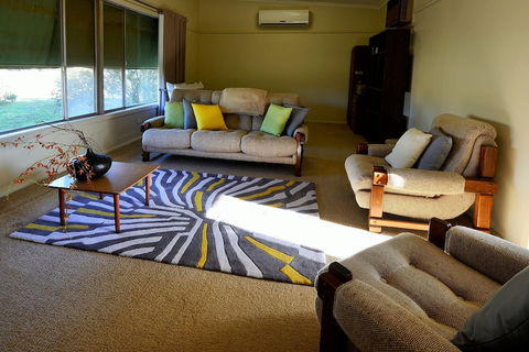 Sea Lake Motel - Accommodation Tasmania 5