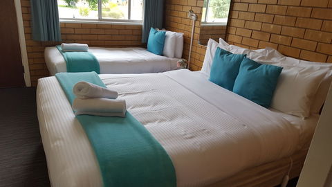 Sea Lake Motel - Accommodation Tasmania 6