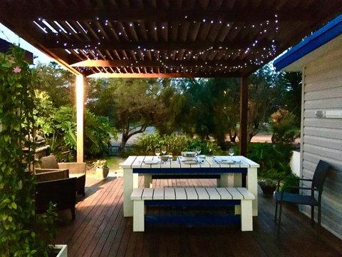 SHELLHARBOUR BEACH COTTAGE 1 Minute Walk To Beach Flags In Summer - Accommodation Tasmania 6