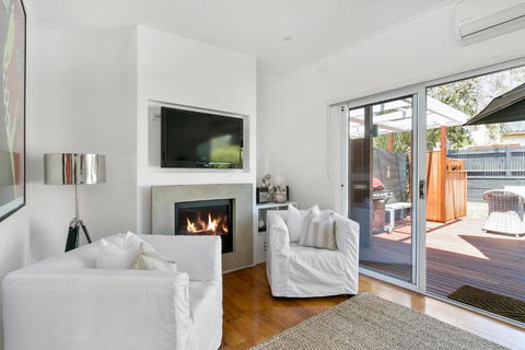 Capella Villa No. 3 Luxurious Beachside Style - Accommodation Tasmania 2