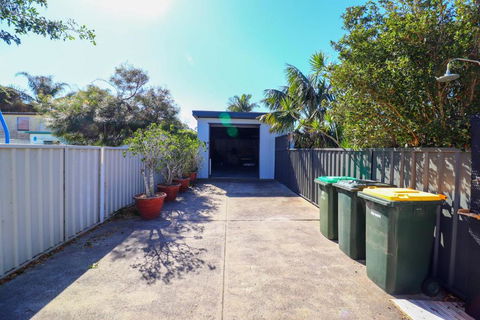 Blacksmiths Sea Breeze - Accommodation Tasmania 3