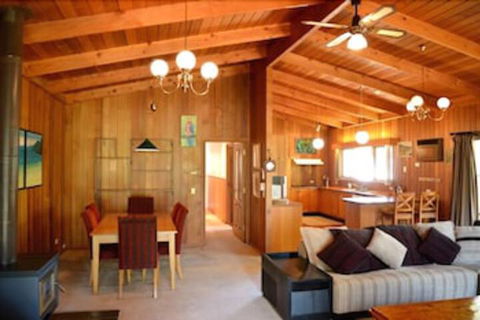 Lisieux - Accommodation Tasmania 7