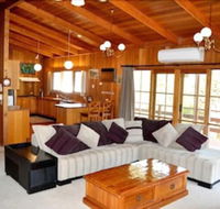 Lisieux - Accommodation Tasmania