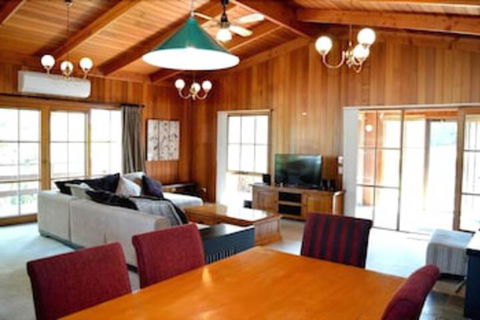 Lisieux - Accommodation Tasmania 4