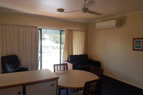 Lucinda Fishing Lodge - Accommodation Tasmania 5