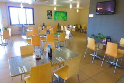 Forrest Beach Hotel - Accommodation Tasmania 6