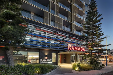 Ramada VetroBlu Scarborough Beach - Accommodation Tasmania 3