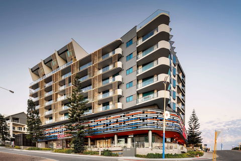 Ramada VetroBlu Scarborough Beach - Accommodation Tasmania 1