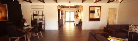 Irongate Studio - Accommodation Tasmania 2