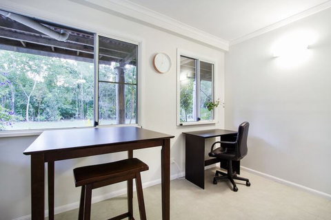 Airlie Beach Eco Cabins - Accommodation Tasmania 3