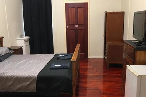 The Prince Of Wales - Accommodation Tasmania 2