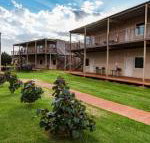Oasis Newman - Accommodation Tasmania