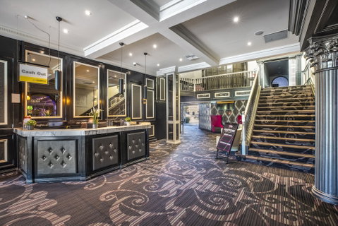 Nightcap At Skyways Hotel - Accommodation Tasmania 2