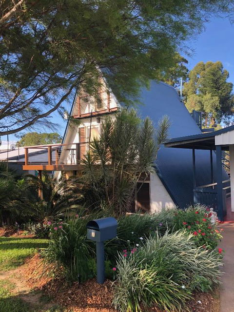 The Lake House - Accommodation Tasmania 1