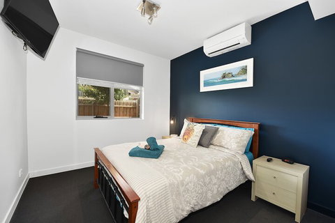 Close To Airport City & Shops - Accommodation Tasmania 3