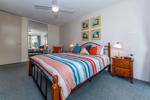Mistral Court Unit 2 / 17 Mistral Close - Accommodation Tasmania 3
