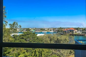 Taranaki - Accommodation Tasmania 3