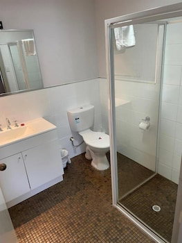Paringa Hotel Motel - Accommodation Tasmania 0