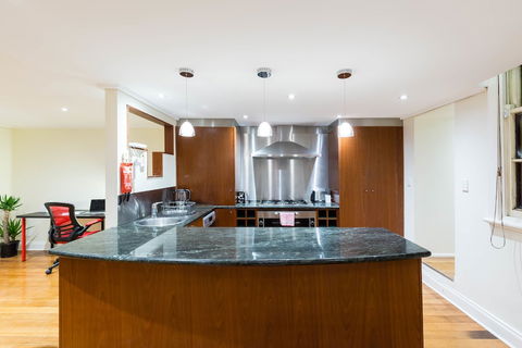 HELENA, 2BDR Fitzroy House - Accommodation Tasmania 5