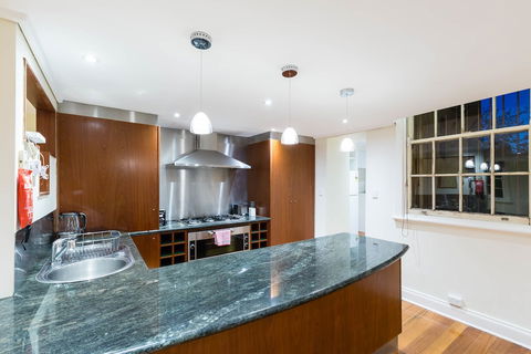 HELENA, 2BDR Fitzroy House - Accommodation Tasmania 6