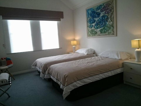 Beachside Apartment - Accommodation Tasmania 5
