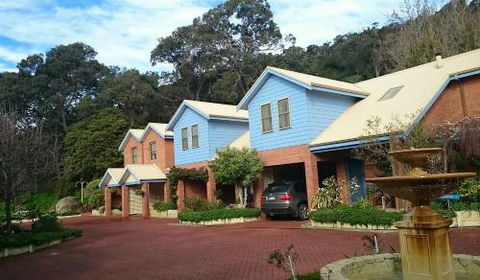 Beachside Apartment - Accommodation Tasmania 2