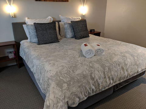 Hanover Bay Apartments - Accommodation Tasmania 6