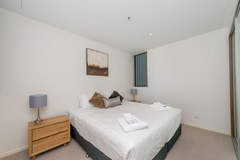 Accommodate Canberra - Manhattan - Accommodation Tasmania 1