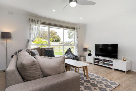 Xanadu Shores - Accommodation Tasmania 2