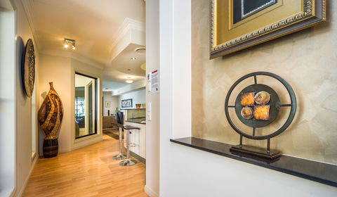 LUXE At Sanctuary Cove - Accommodation Tasmania 4