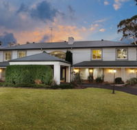 Luxury Bungalow - Accommodation Tasmania