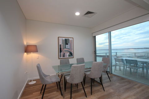 Wallaroo Marina Apartments - Accommodation Tasmania 5