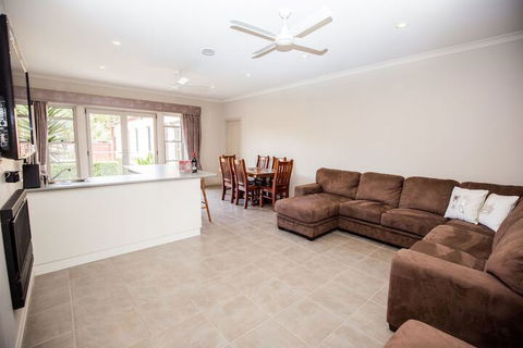 BEL MIREN DUSTY MILLER - Accommodation Tasmania 3
