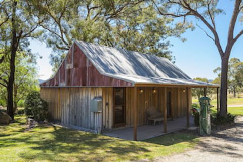 Two Doors - Accommodation Tasmania 0