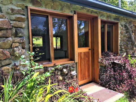Palm Grove Rainforest Retreat - Accommodation Tasmania 2