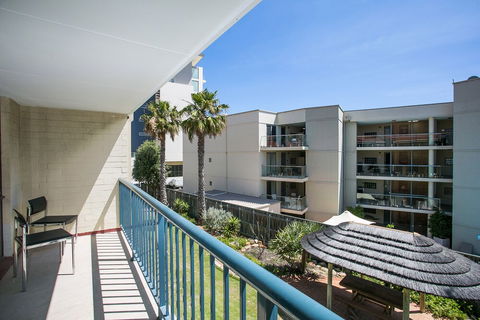 Scarborough Seaside Apartment 217 - Accommodation Tasmania 5
