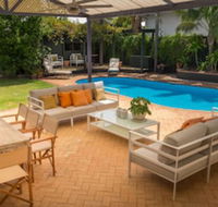 The Kinninmont House - Accommodation Tasmania