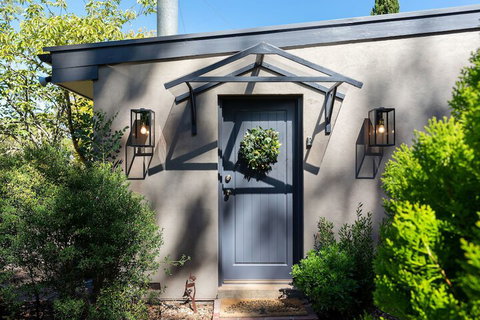 Adelaide Hills Retreats - Accommodation Tasmania 2