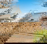 Grandview Accommodation - The Elm Tree Apartments - Accommodation Tasmania
