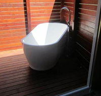 Yurt by Sea - Accommodation Tasmania