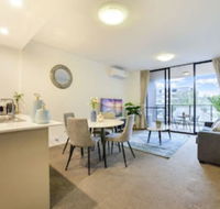 Charming  Spacious Living in a Serene Location - Accommodation Tasmania