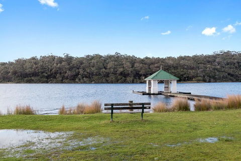 Rest Point Holiday Village - Accommodation Tasmania 6