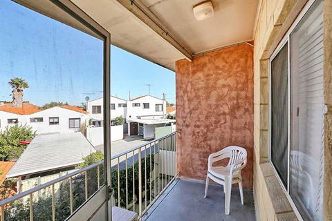 SUMMER BREEZE - Holiday And Business Accommodation - Accommodation Tasmania 2
