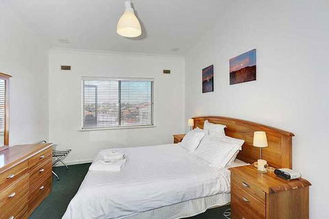 SUMMER BREEZE - Holiday And Business Accommodation - Accommodation Tasmania 7
