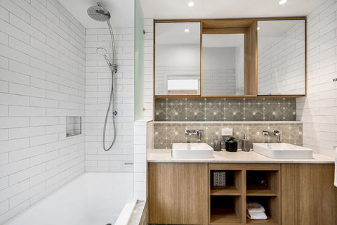 A PERFECT STAY - Luxe & Bloom - Accommodation Tasmania 7