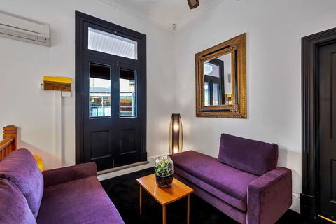 BANK192 - Accommodation Tasmania 2